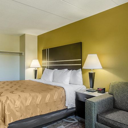 La Casa Inn & Suites-Middleboro Eksteriør bilde