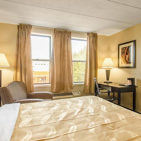 La Casa Inn & Suites-Middleboro Eksteriør bilde