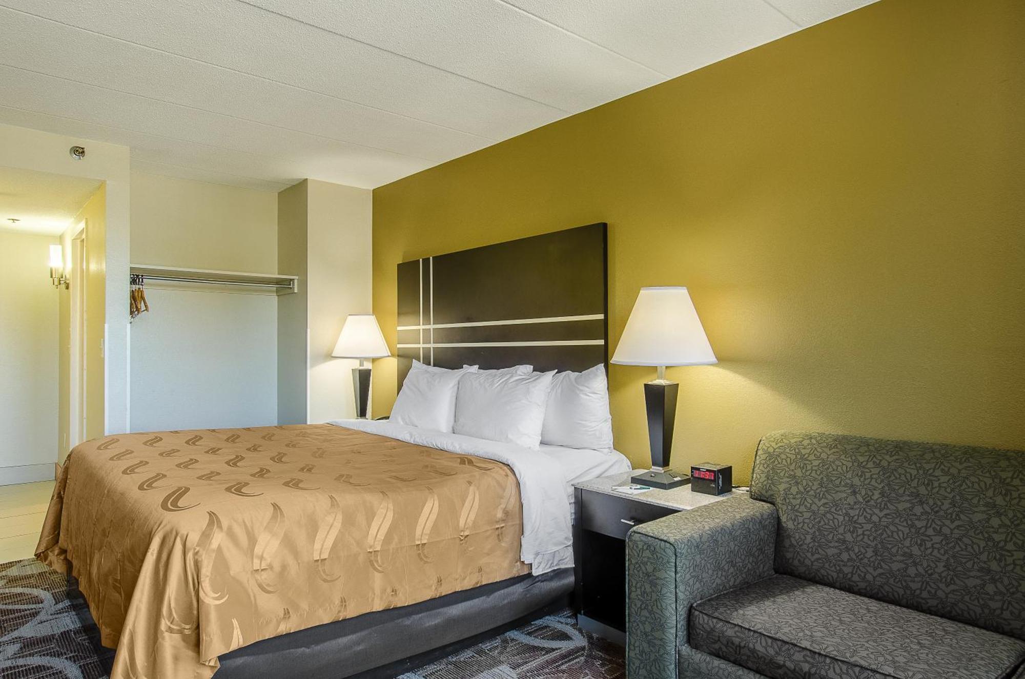 La Casa Inn & Suites-Middleboro Eksteriør bilde